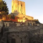 Konukevi La Maison Colline 4*