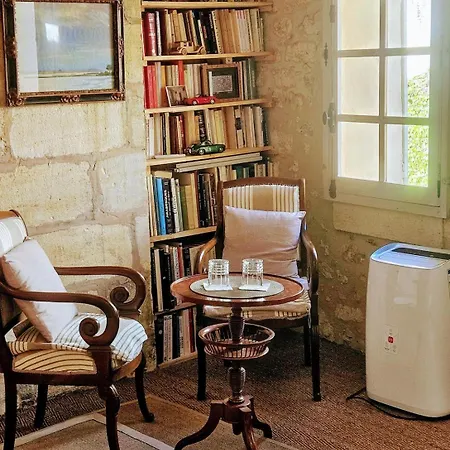 Konukevi La Maison Colline 4*