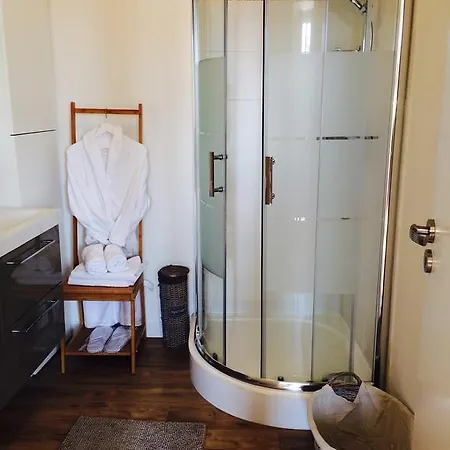 La Maison Colline Πανσιόν