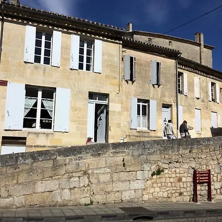 Gasthof La Maison Colline 2*