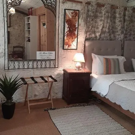 La Maison Colline 2*